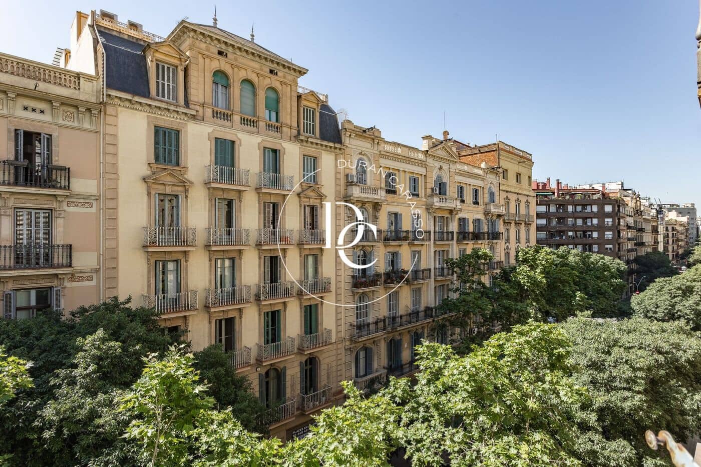 4 sypialnia Apartament na sprzedaż w Miasto Barcelona - 940 000 € (Ref: 9036805)