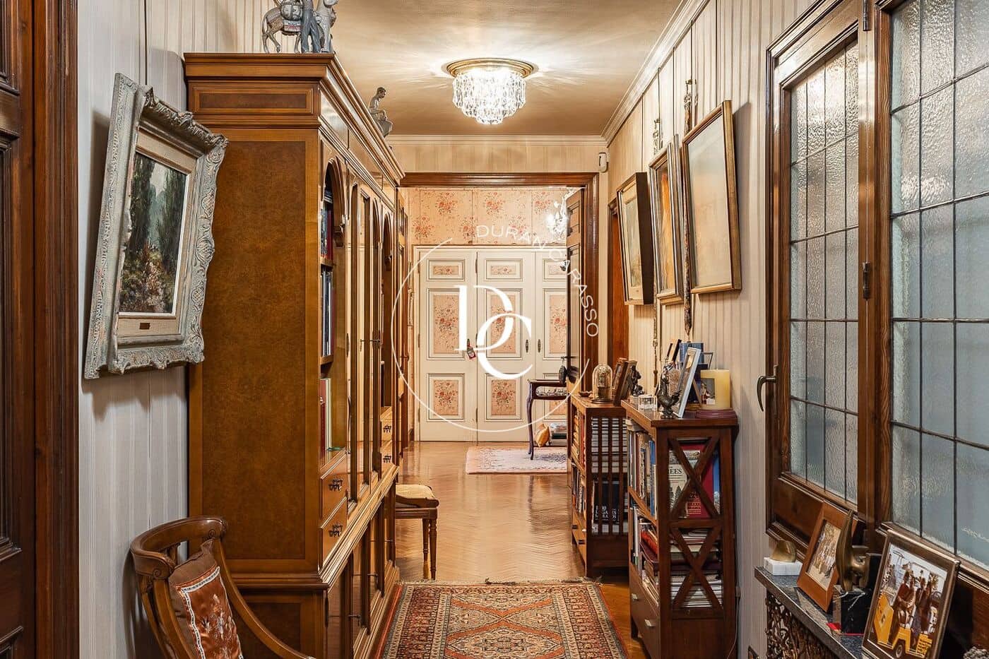 7 slaapkamer Appartement te koop in Barcelona stad - € 4.400.000 (Ref: 9049002)