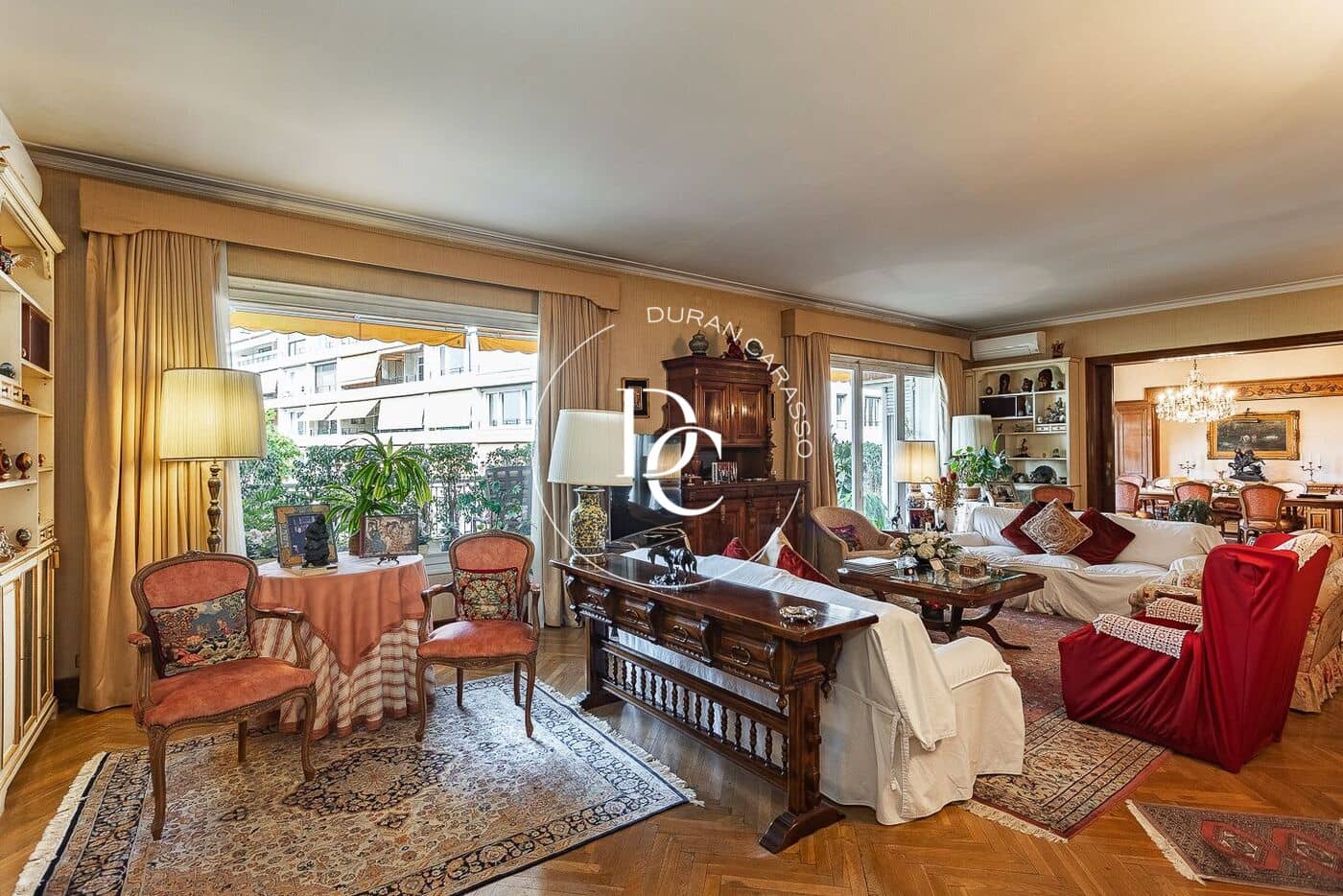 7 slaapkamer Appartement te koop in Barcelona stad - € 4.400.000 (Ref: 9049002)