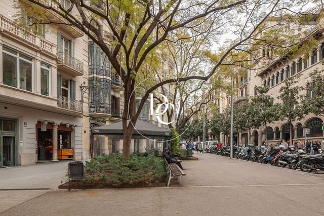 4 soverom Leilighet til salgs i La Dreta de L'Eixample, Barcelona by - € 650 000 (Ref: 9051174)