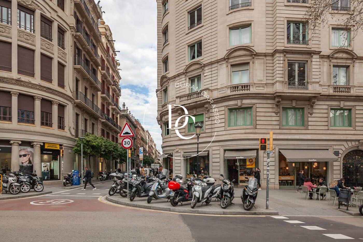 4 soverom Leilighet til salgs i Barcelona by - € 650 000 (Ref: 9051174)