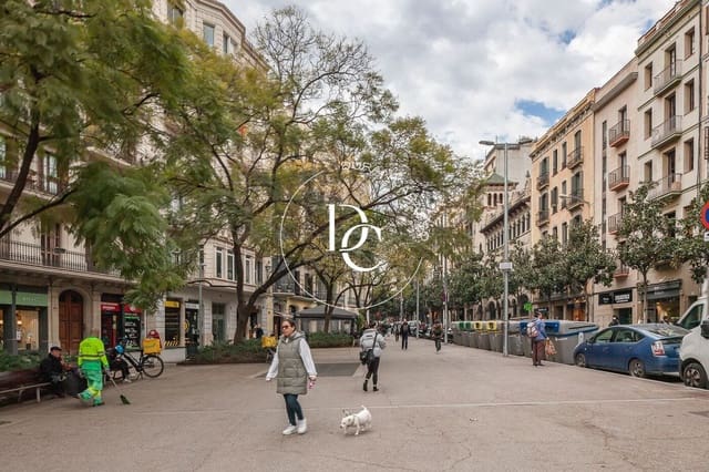 4 soverom Leilighet til salgs i La Dreta de L'Eixample, Barcelona by - € 650 000 (Ref: 9051174)