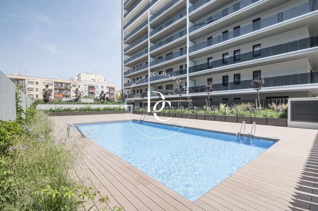 2 sypialnia Apartament na sprzedaż w Vilanova i la Geltrú z basenem - 350 000 € (Ref: 9060388)
