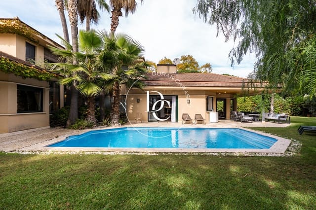 6 soverom Villa til salgs i Sitges med svømmebasseng - € 2 790 000 (Ref: 9062542)