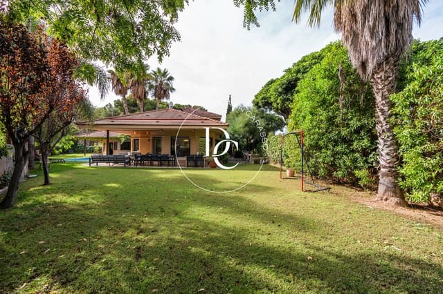 6 soverom Villa til salgs i Sitges med svømmebasseng - € 2 790 000 (Ref: 9062542)