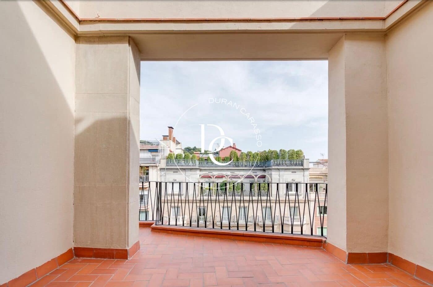 6 camera da letto Attico da affittare in Barcelona citta - 8.900 € (Rif: 9075240)