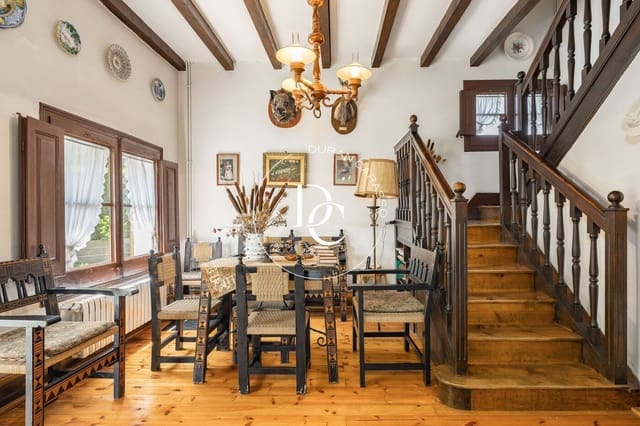 6 sypialnia Finka/Dom wiejski na sprzedaż w Puigcerdà - 730 000 € (Ref: 9075242)