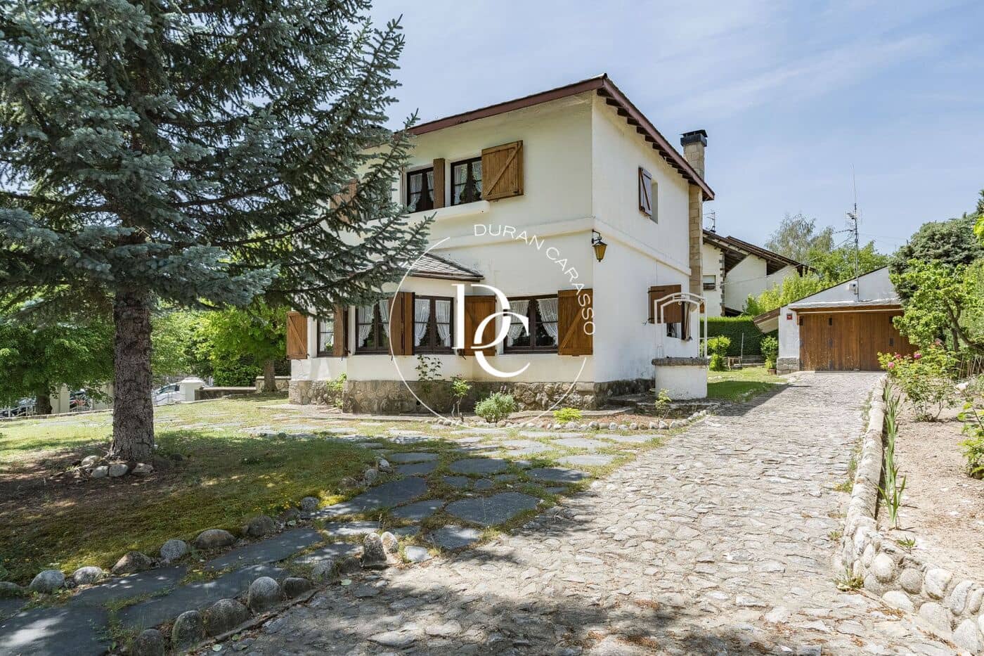 6 bedroom Finca/Country House for sale in Puigcerda - € 730,000 (Ref: 9075242)