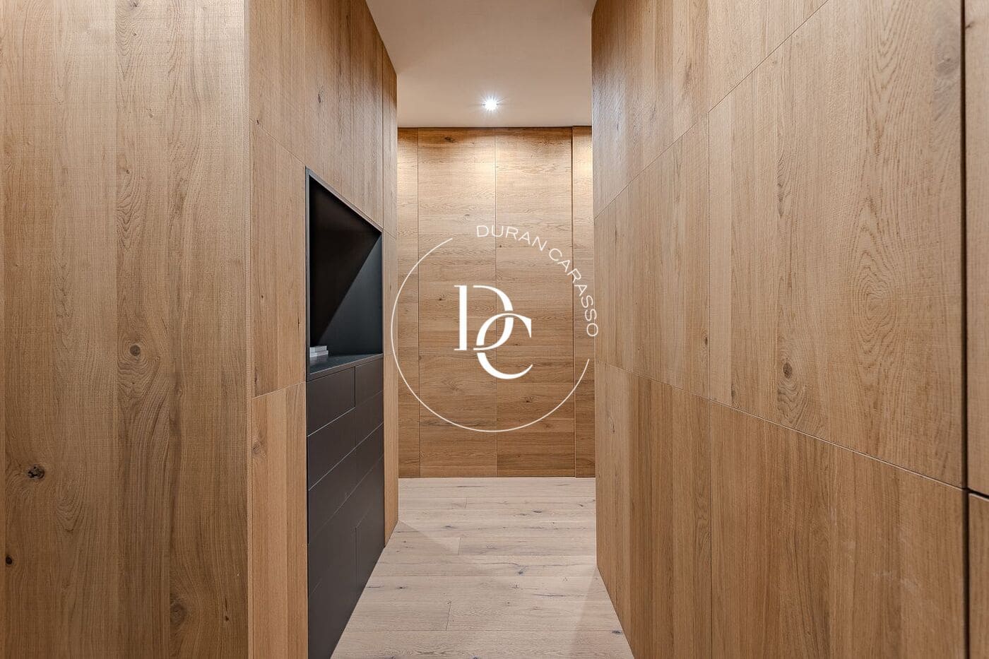 3 bedroom Apartment for sale in Barcelona city - € 985,000 (Ref: 9095375)