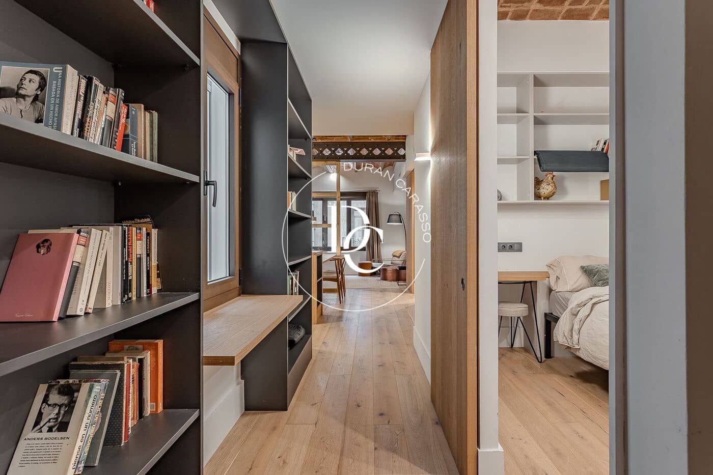 3 bedroom Apartment for sale in Barcelona city - € 985,000 (Ref: 9095375)