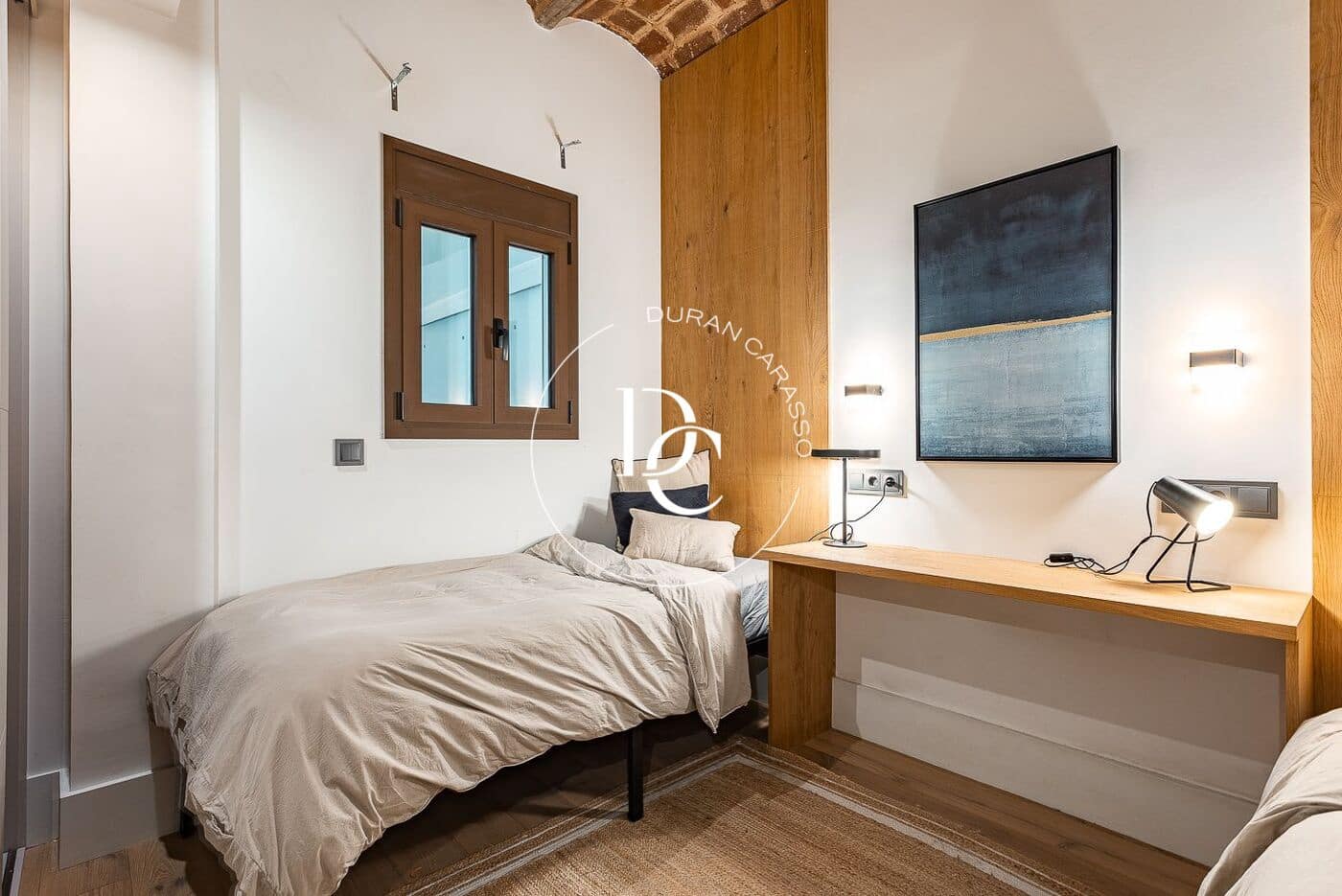 3 bedroom Apartment for sale in Barcelona city - € 985,000 (Ref: 9095375)