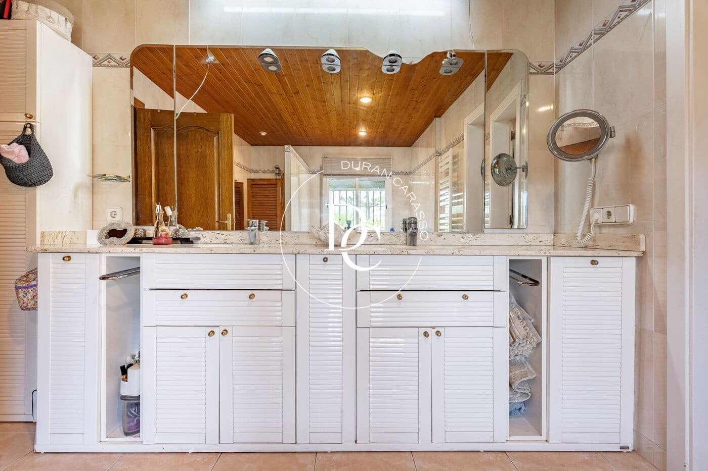 4 soveværelse Villa til salg i Sitges med swimmingpool - € 1.450.000 (Ref: 9099250)