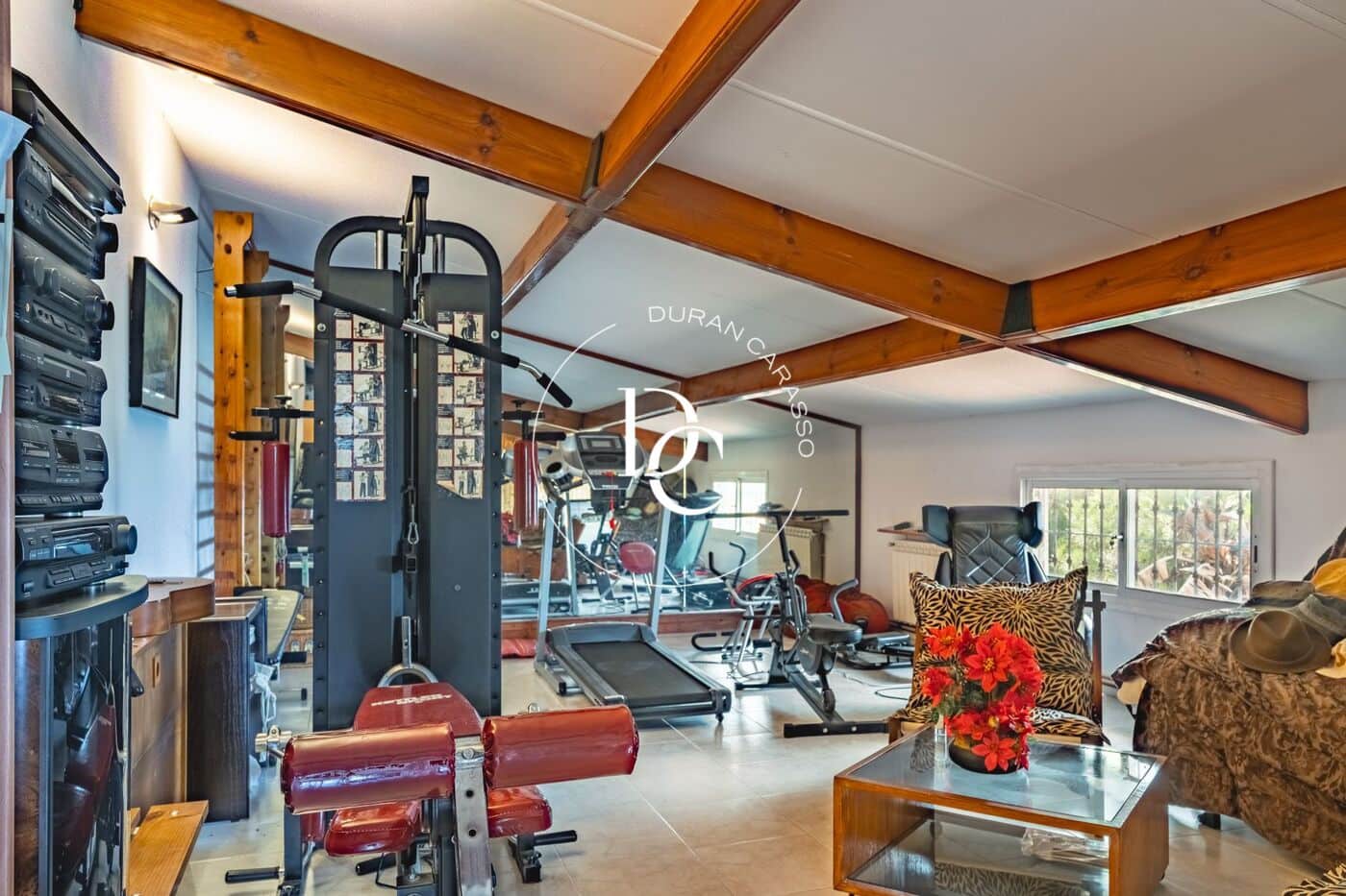 4 soveværelse Villa til salg i Sitges med swimmingpool - € 1.450.000 (Ref: 9099250)