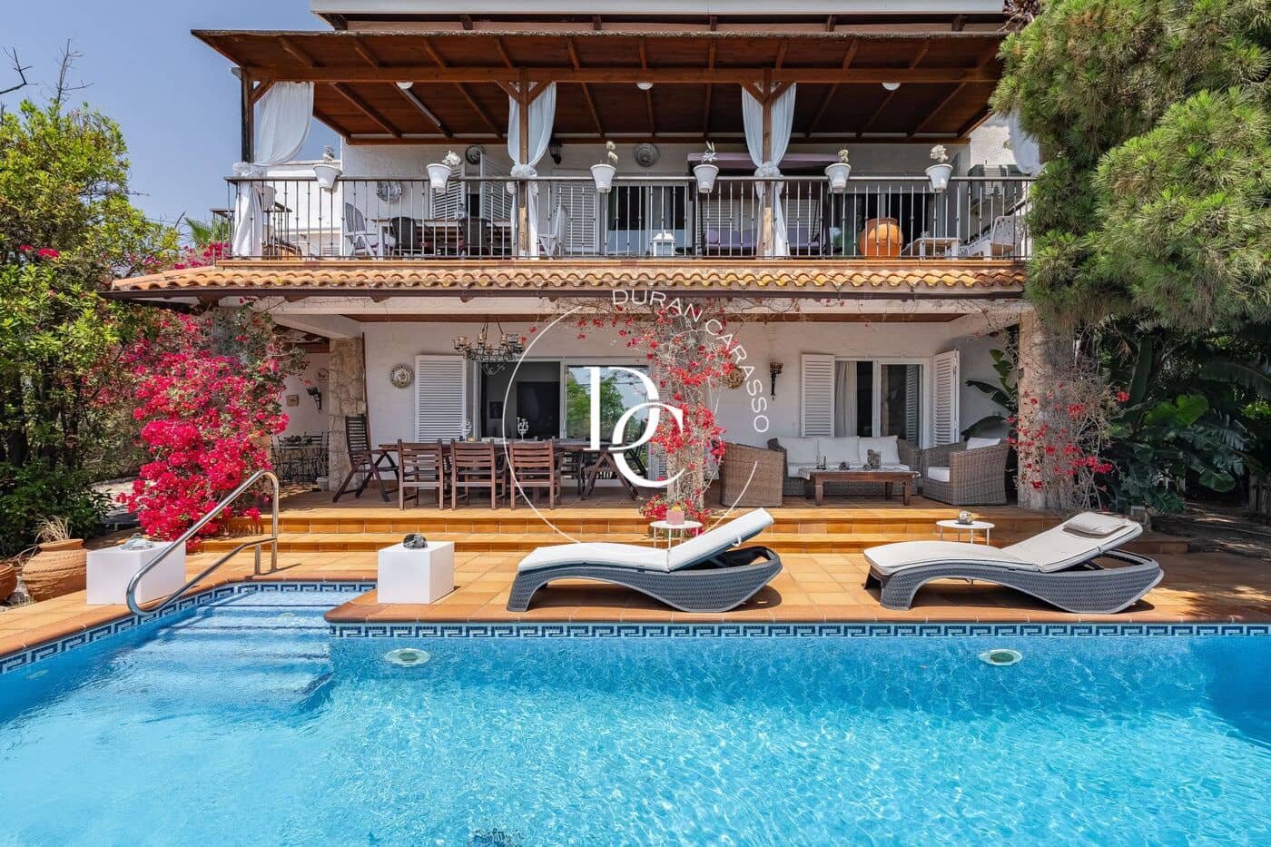 4 soveværelse Villa til salg i Sitges med swimmingpool - € 1.450.000 (Ref: 9099250)
