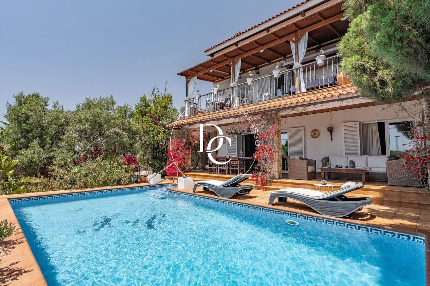 4 soveværelse Villa til salg i Sitges med swimmingpool - € 1.450.000 (Ref: 9099250)