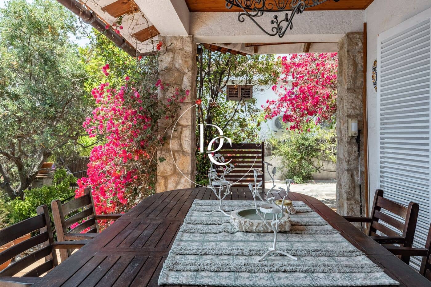 4 soveværelse Villa til salg i Sitges med swimmingpool - € 1.450.000 (Ref: 9099250)