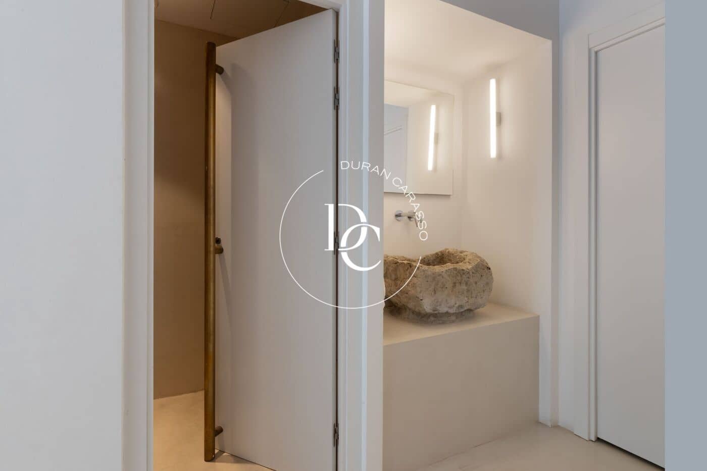 Komercyjne na sprzedaż w Miasto Barcelona - 1 600 000 € (Ref: 9104889)