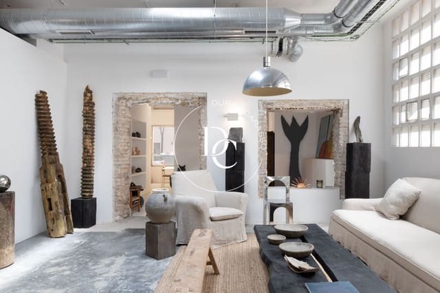 Commercial for sale in Sant Martí de Provenals, Barcelona city - € 1,600,000 (Ref: 9104889)