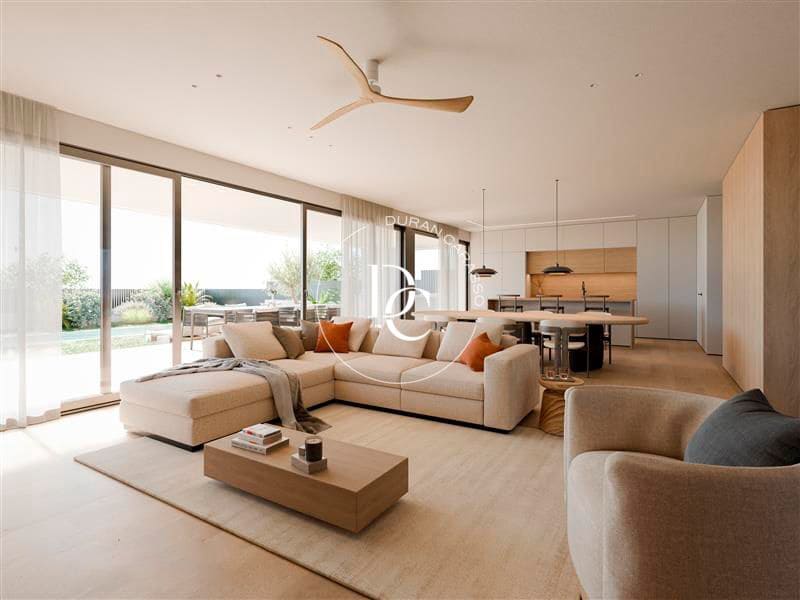 4 soveværelse Villa til salg i Sitges med swimmingpool - € 2.709.000 (Ref: 9106726)