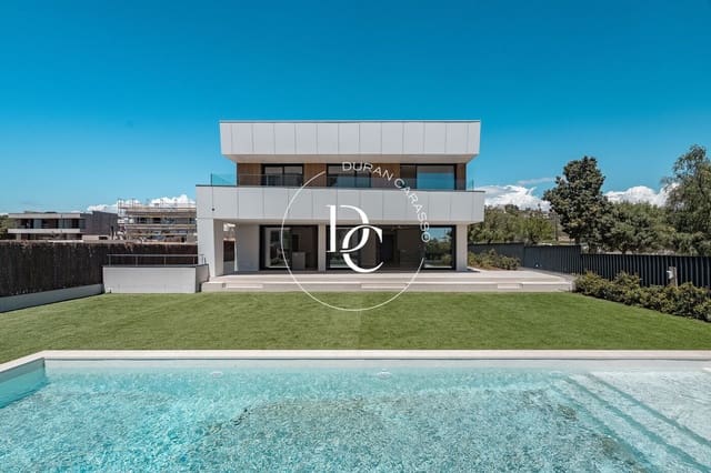 4 makuuhuone Huvila myytävänä paikassa Sitges mukana uima-altaan - 2 709 000 € (Ref: 9106726)
