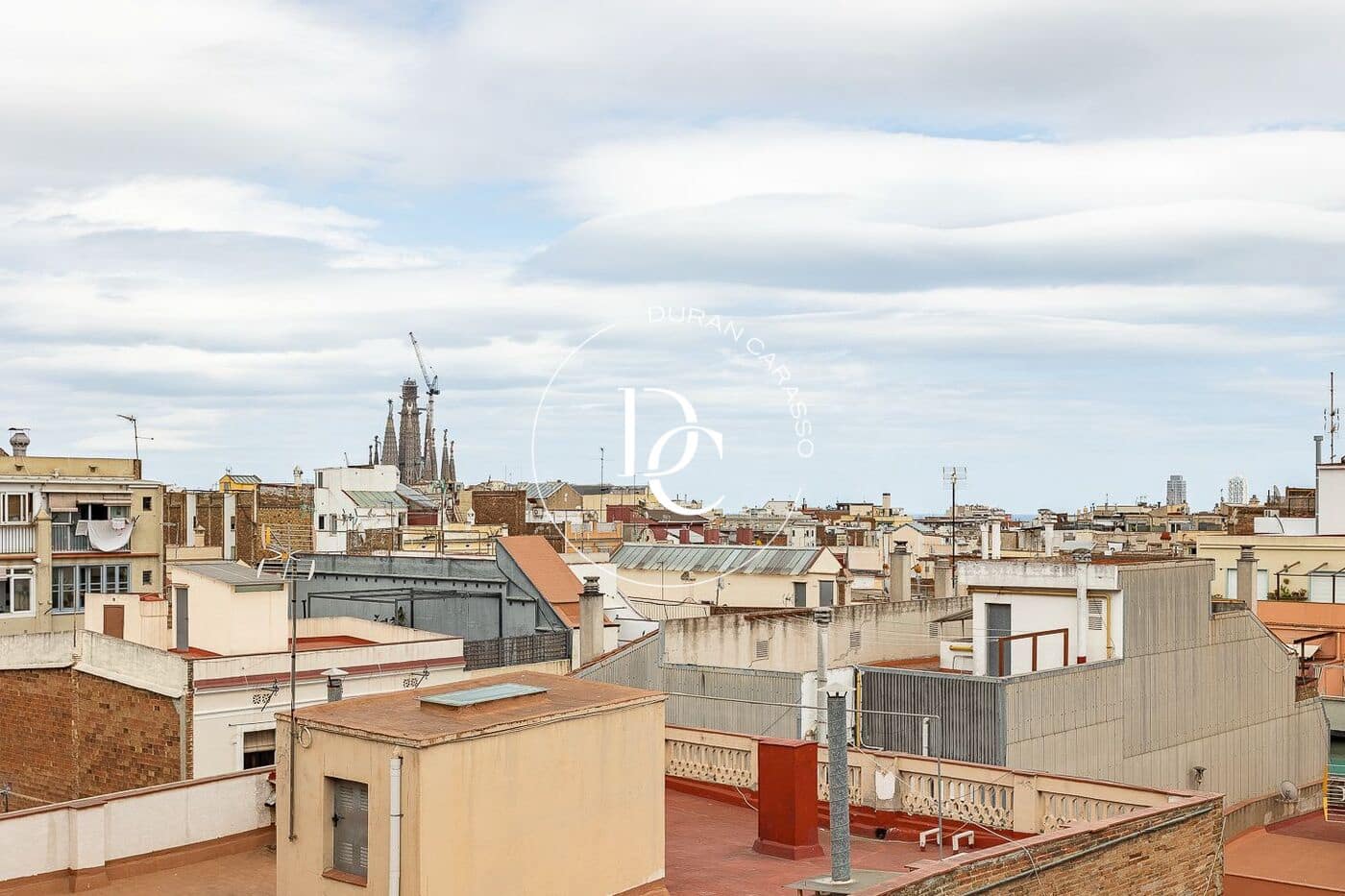 2 soveværelse Penthouse til salg i Barcelona by - € 415.000 (Ref: 9116370)