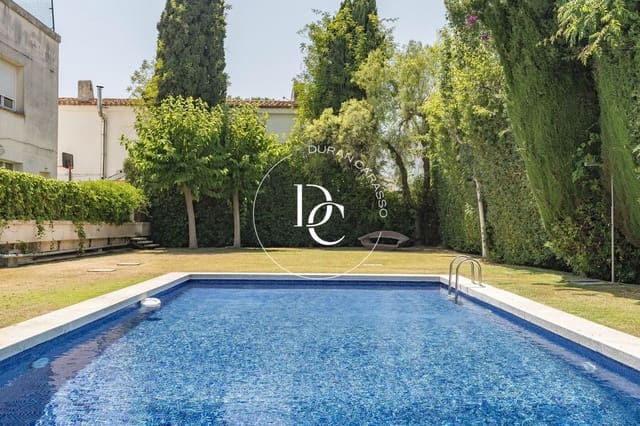 5 bedroom Apartment for sale in Sitges with pool - € 1,250,000 (Ref: 9116371)