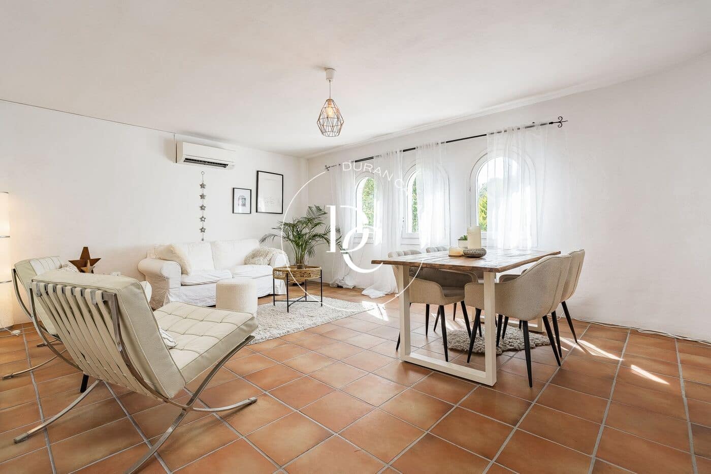 4 bedroom Villa for rent in Olivella with pool - € 4,000 (Ref: 9149479)