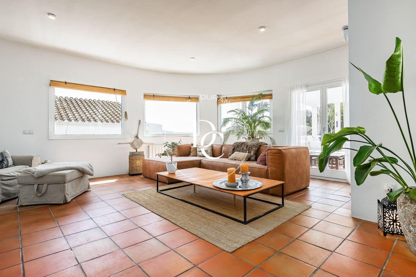 4 bedroom Villa for rent in Olivella with pool - € 4,000 (Ref: 9149479)