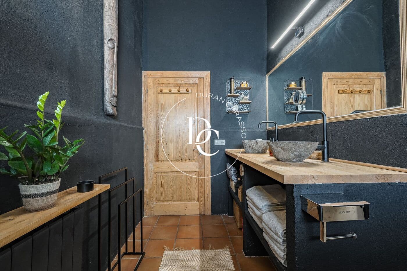 4 bedroom Villa for rent in Olivella with pool - € 4,000 (Ref: 9149479)