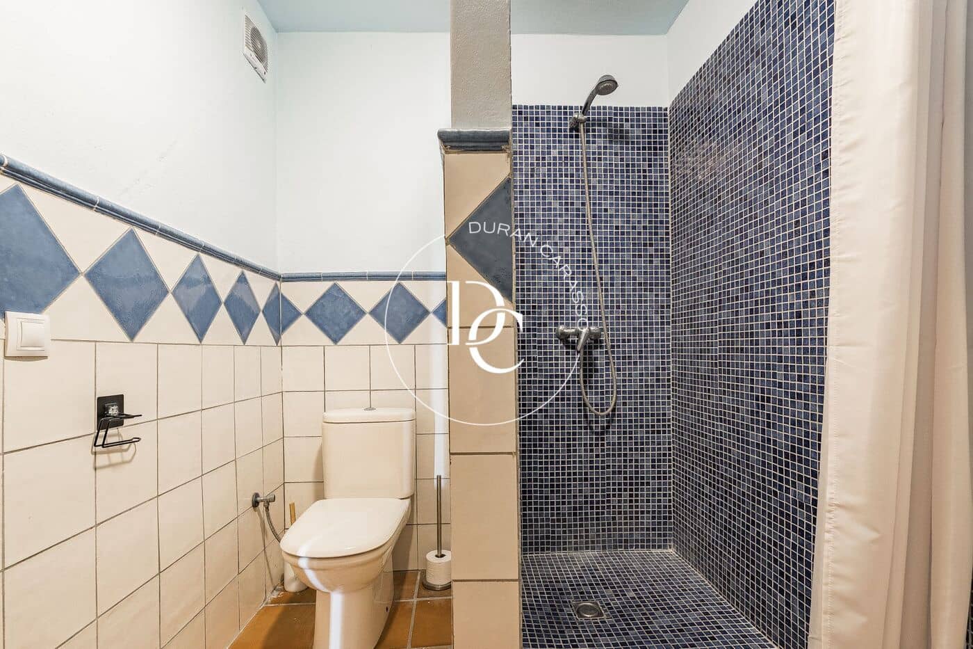 4 bedroom Villa for rent in Olivella with pool - € 4,000 (Ref: 9149479)