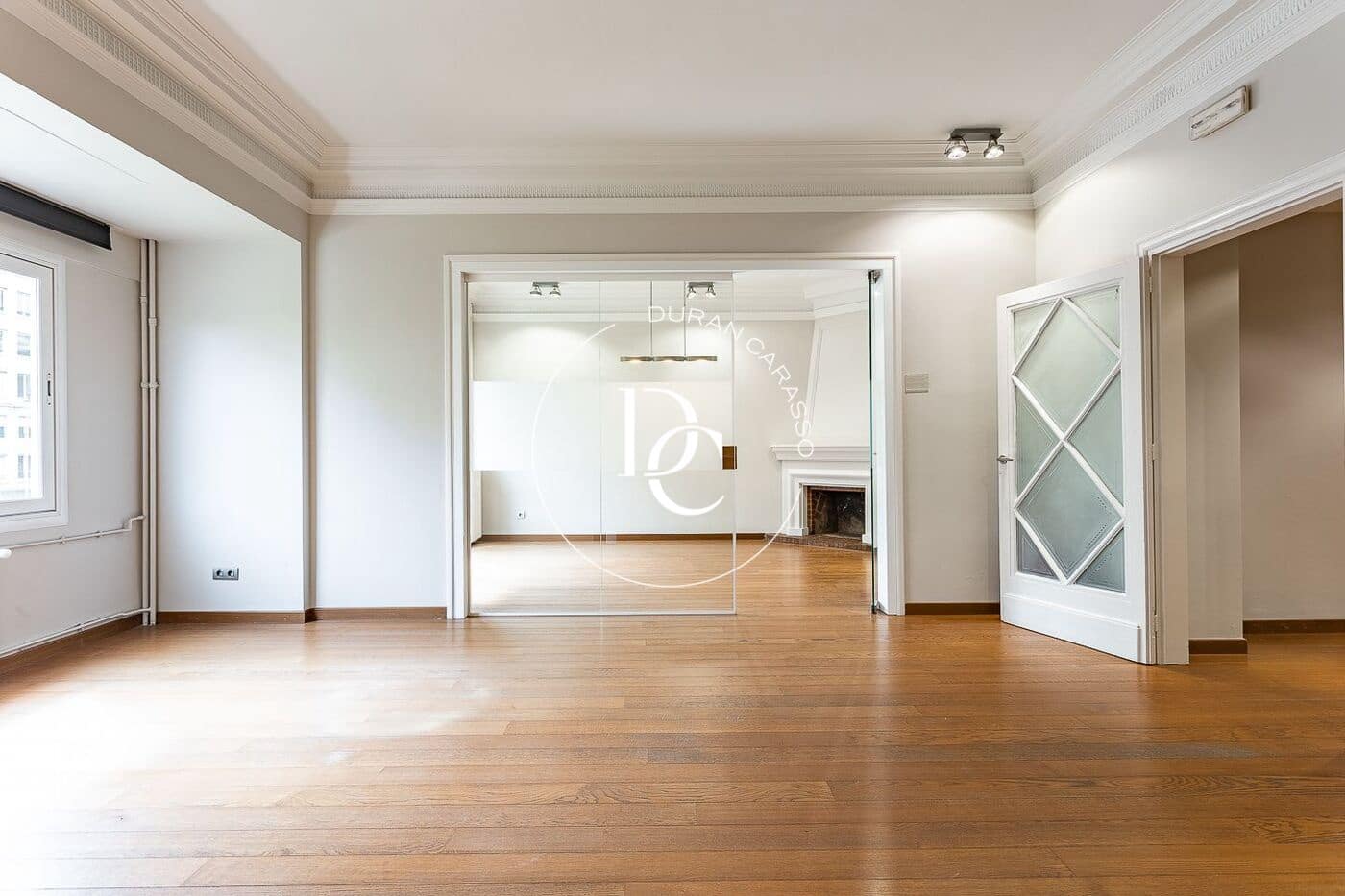 4 soveværelse Lejlighed til salg i Barcelona by - € 2.200.000 (Ref: 9152350)