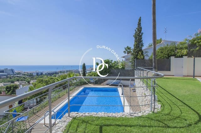 5 sovrum Villa till salu i Sitges med pool - 2 190 000 € (Ref: 9152351)