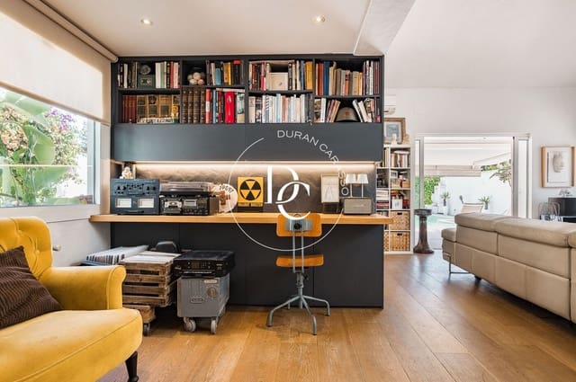 4 bedroom Villa for sale in Sant Pere de Ribes - € 799,000 (Ref: 9166054)