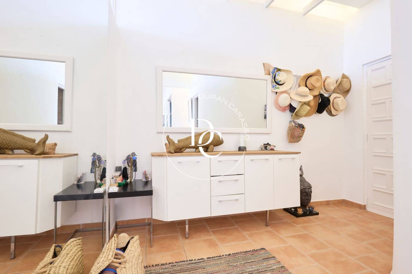 2 soveværelse Lejlighed til salg i San Jose / Sant Josep de Sa Talaia med swimmingpool - € 685.000 (Ref: 9171771)