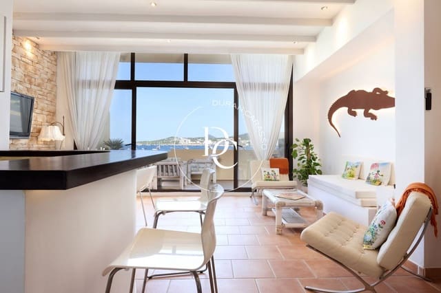 2 soveværelse Lejlighed til salg i San Jose / Sant Josep de Sa Talaia med swimmingpool - € 685.000 (Ref: 9171771)