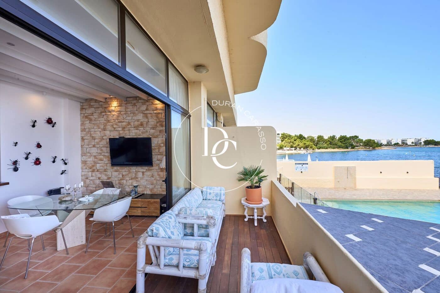 2 soveværelse Lejlighed til salg i San Jose / Sant Josep de Sa Talaia med swimmingpool - € 685.000 (Ref: 9171771)