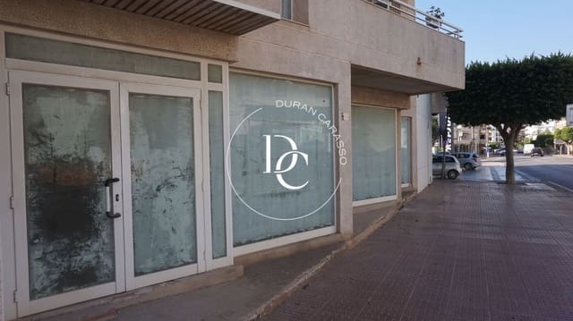 Comercial para venda em Santa Eulalia / Santa Eularia - 1 900 000 € (Ref: 9174621)