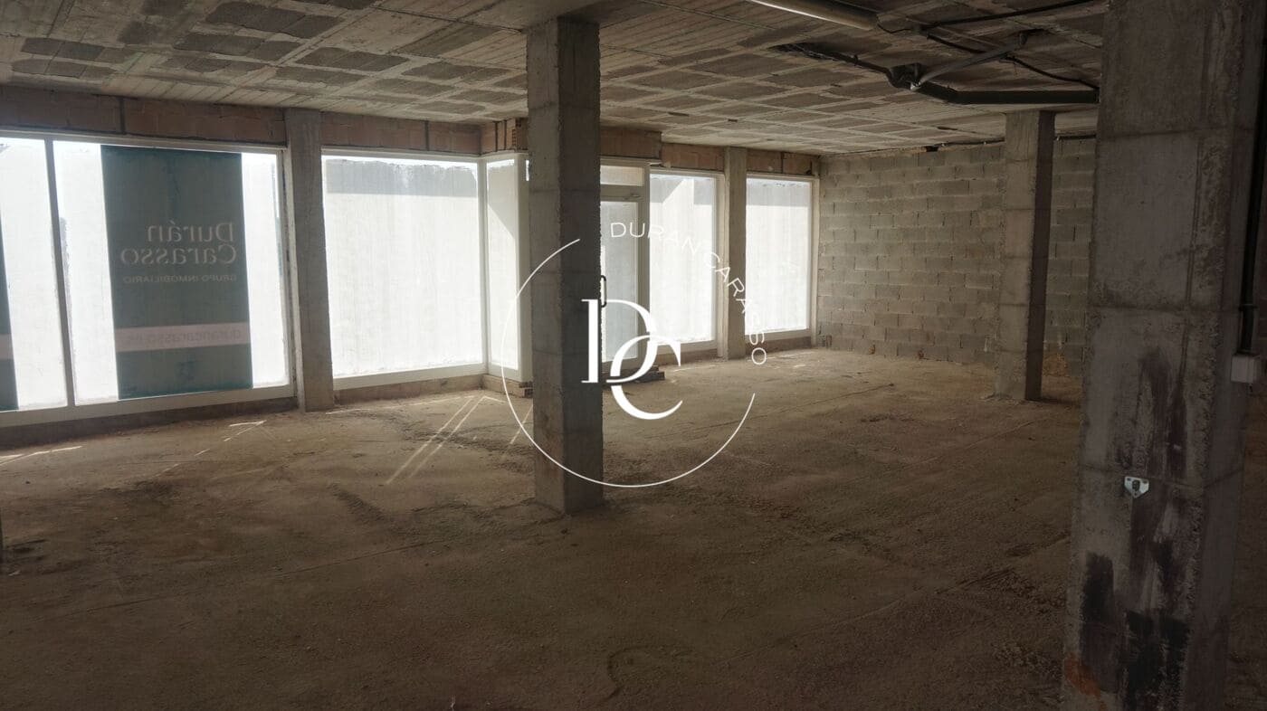 Erhverv til salg i Santa Eulalia / Santa Eularia - € 1.900.000 (Ref: 9174621)