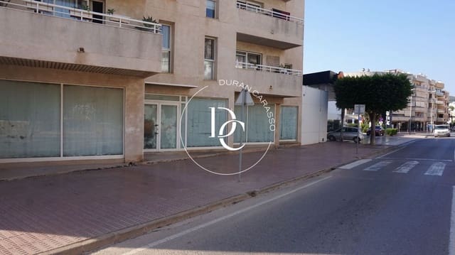 Comercial para venda em Santa Eulalia / Santa Eularia - 1 900 000 € (Ref: 9174621)