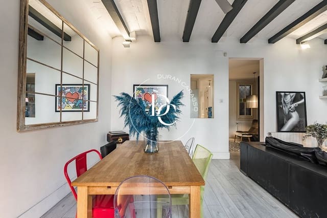 4 soveværelse Lejlighed til salg i L'Antiga Esquerra de L'Eixample, Barcelona by - € 749.000 (Ref: 9198010)