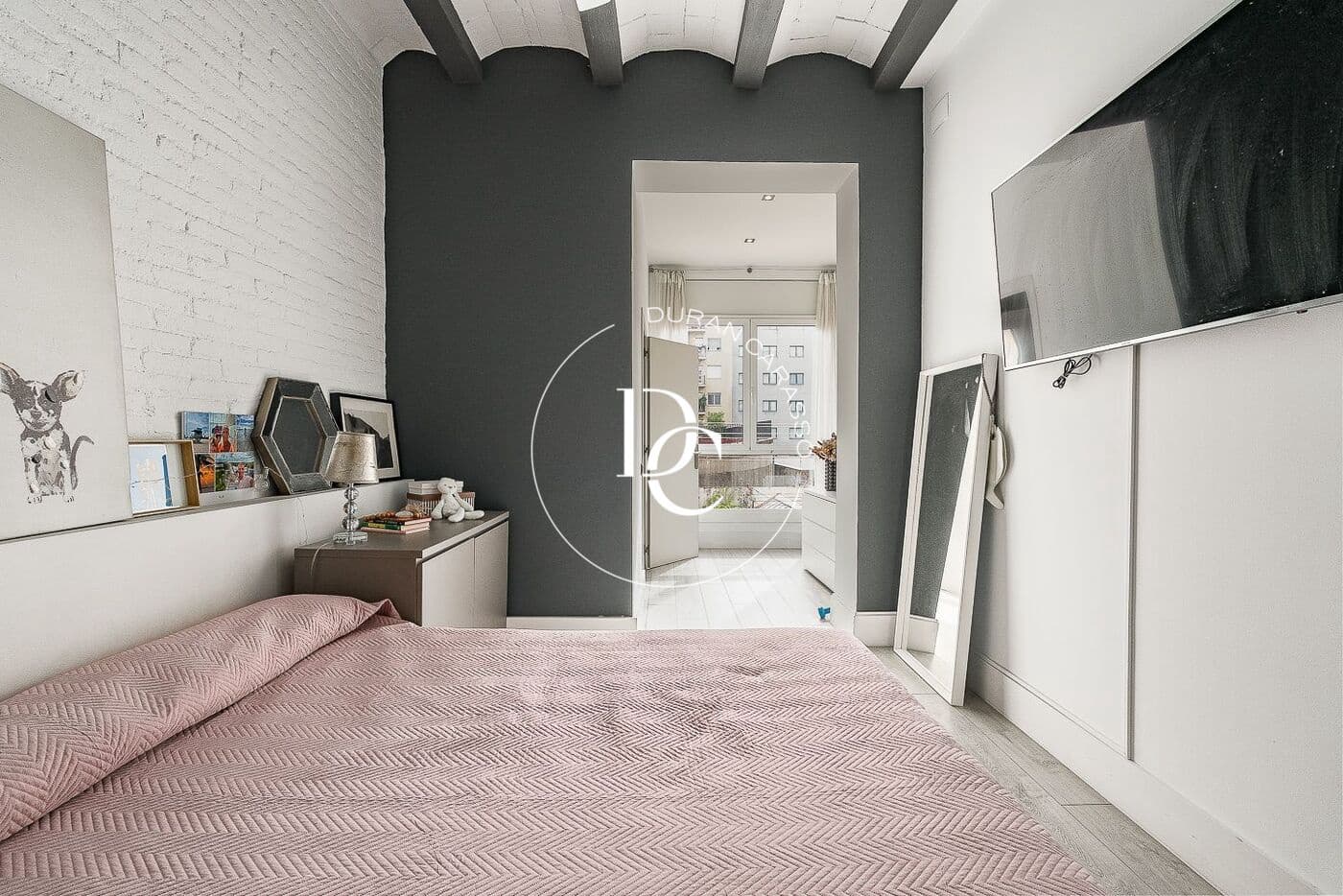 4 soveværelse Lejlighed til salg i Barcelona by - € 749.000 (Ref: 9198010)