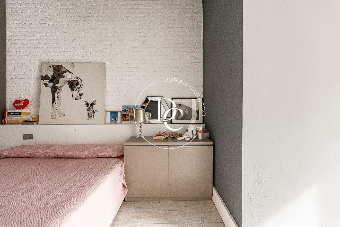 4 soveværelse Lejlighed til salg i Barcelona by - € 749.000 (Ref: 9198010)