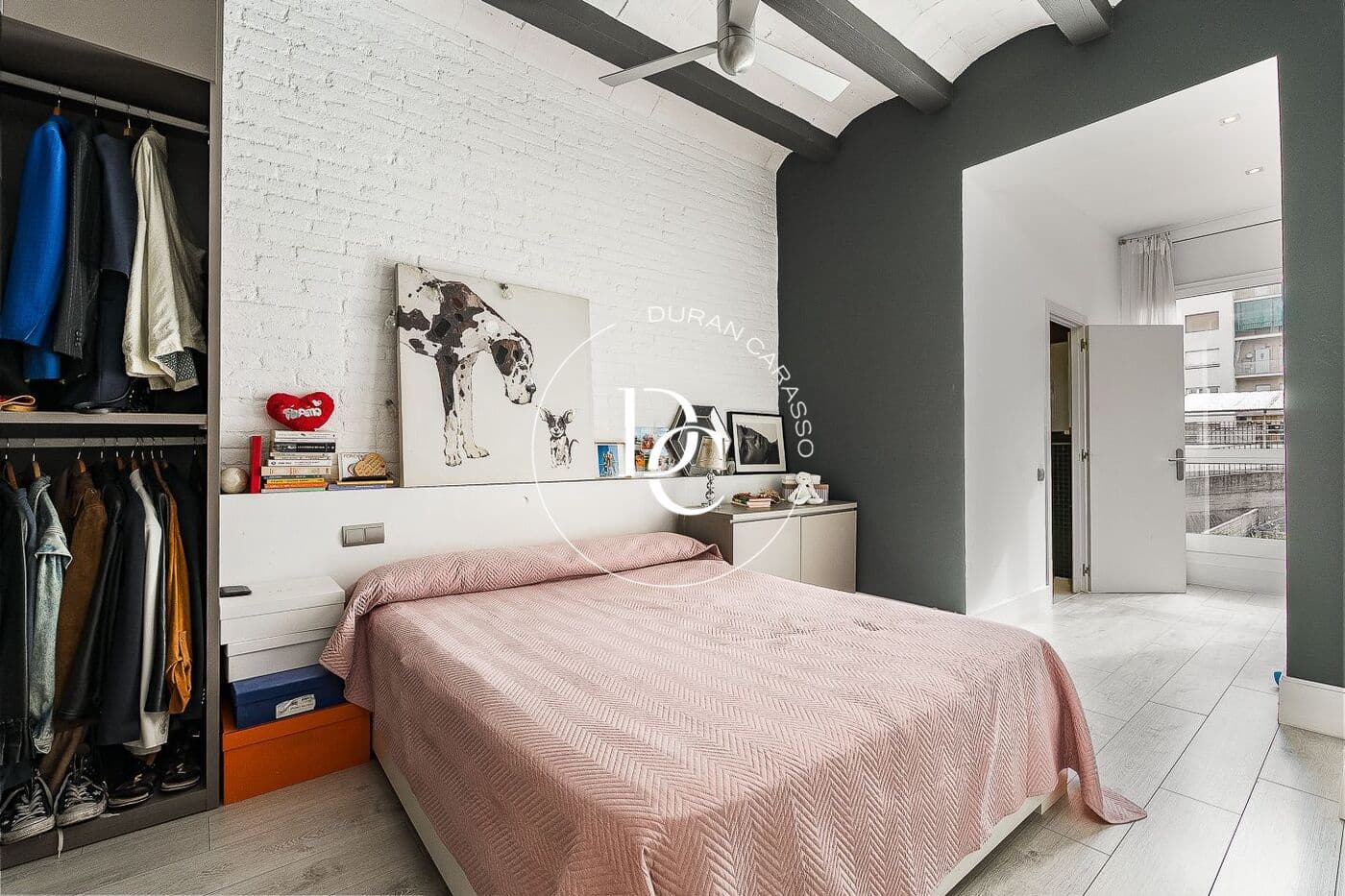 4 soveværelse Lejlighed til salg i Barcelona by - € 749.000 (Ref: 9198010)