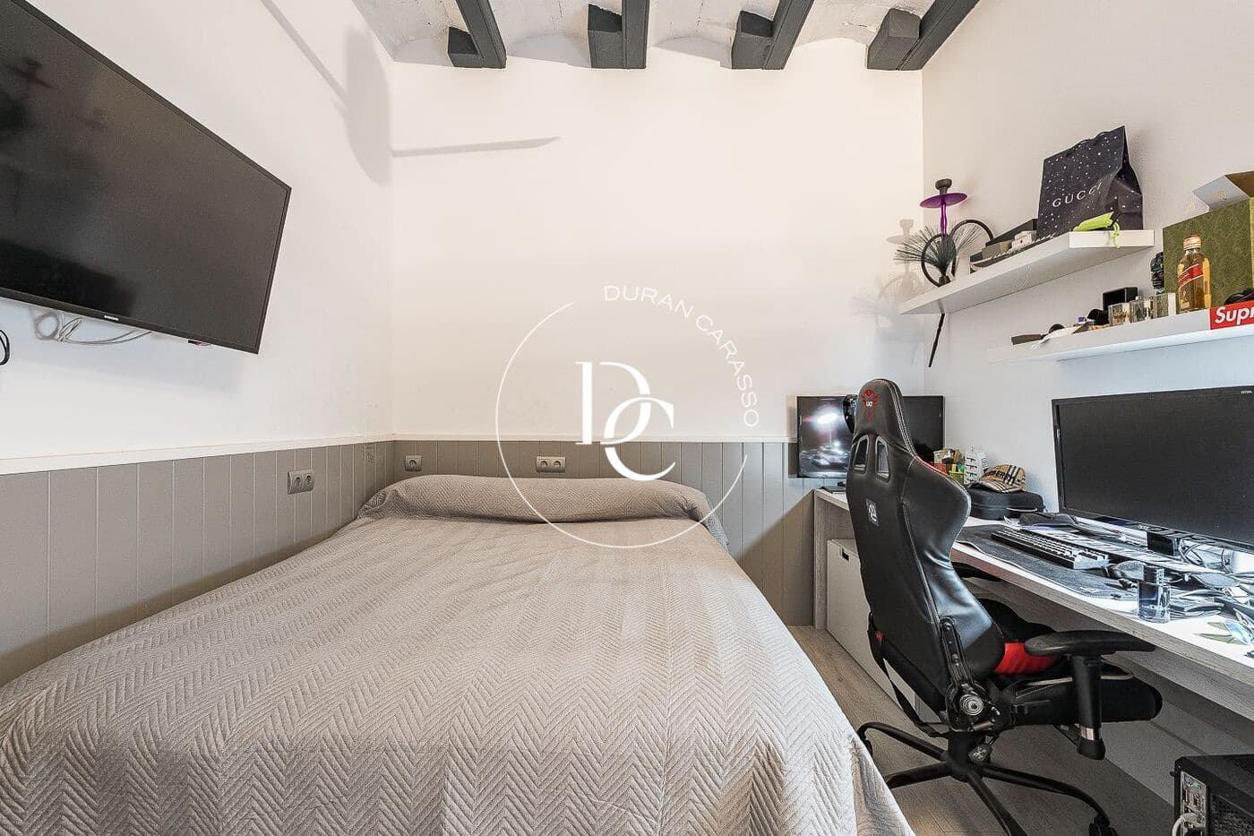 4 soveværelse Lejlighed til salg i Barcelona by - € 749.000 (Ref: 9198010)