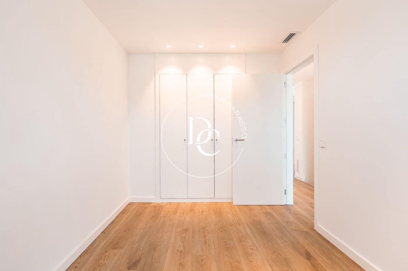 5 soveværelse Byhus til salg i Sitges med swimmingpool - € 1.300.000 (Ref: 9201071)