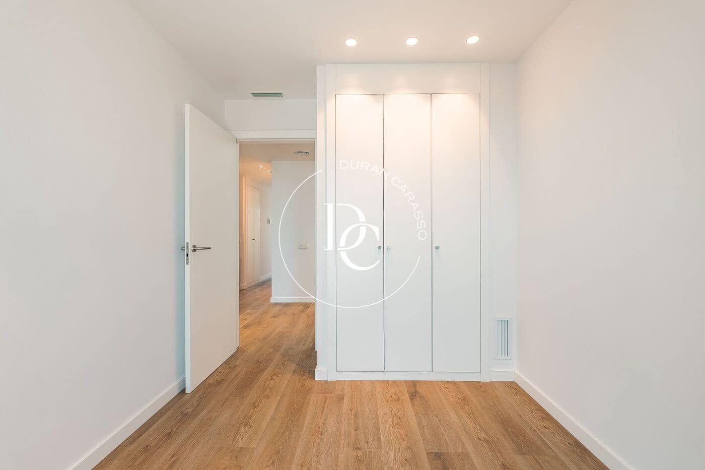 5 soveværelse Byhus til salg i Sitges med swimmingpool - € 1.300.000 (Ref: 9201071)