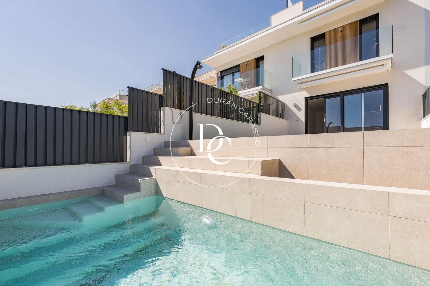 5 soveværelse Byhus til salg i Sitges med swimmingpool - € 1.300.000 (Ref: 9201071)