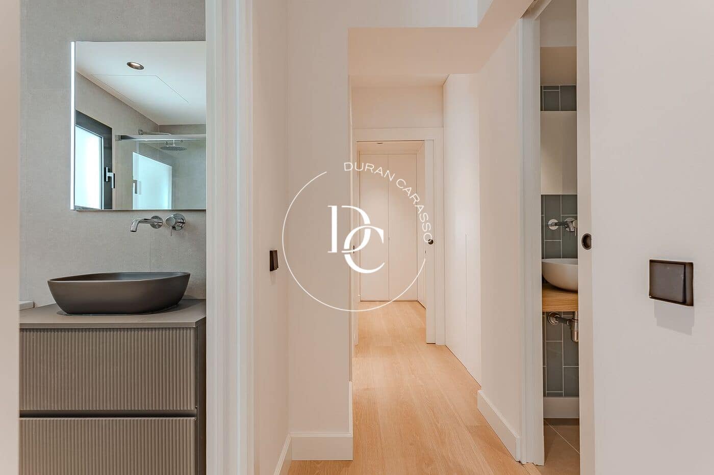 3 sypialnia Penthouse na sprzedaż w Miasto Barcelona - 899 500 € (Ref: 9208611)