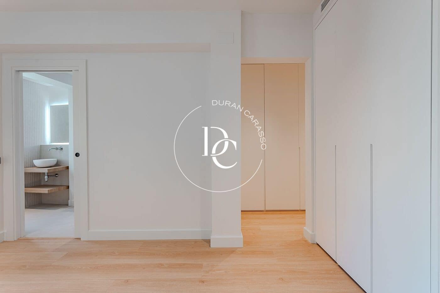 3 sypialnia Penthouse na sprzedaż w Miasto Barcelona - 899 500 € (Ref: 9208611)