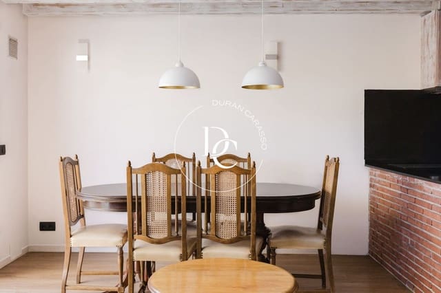 4 bedroom Townhouse for sale in Puigcerdà - € 630,000 (Ref: 9208613)